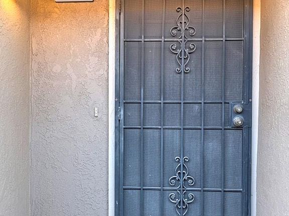 5th image of 4017 Dale Rd APT C