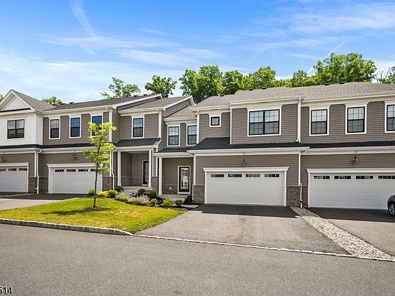 2nd image of 17 Kelsch Dr