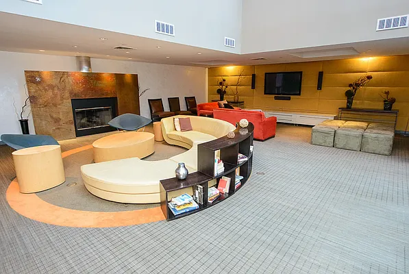 Rented by Compass | media 31