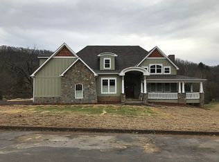 1015 Tween Hills Forest Trl, Bristol, TN 37620