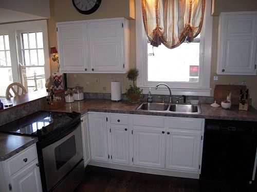 5th image of 1565 Constance Ave