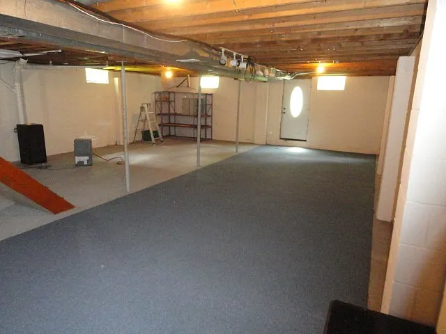 121 N Ridge Dr — Photo 11