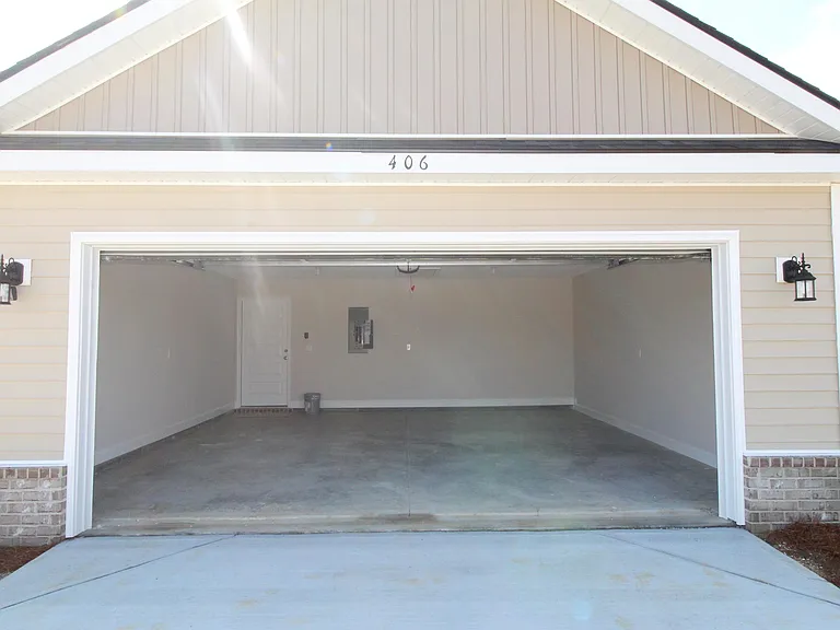 406 Noble Ct — Photo 8