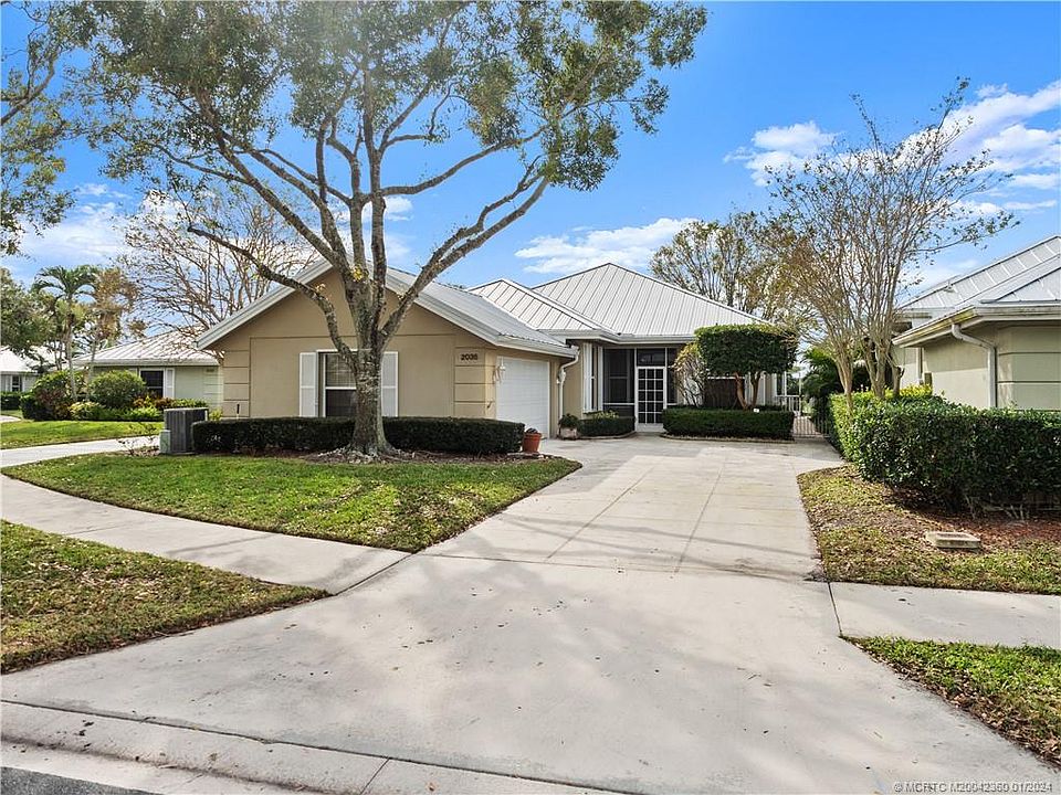 1st image of 2035 SW Mayflower Dr
