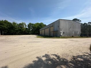 420 Horseshoe Rd, Moncks Corner, SC 29461