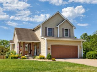 3113 E Highview Dr, Des Moines, IA 50320