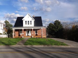 95 Orchard Ave, Rocky Mount, VA 24151