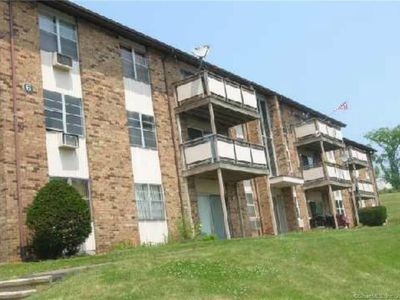 45 Jefferson Rd Unit 6-8, Branford, CT, 06405