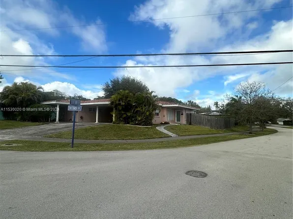 8901 SW 149th Ter, Palmetto Bay, FL 33176