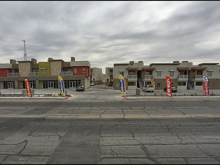 Moderno Village Apartments and Town Homes — Photo 61