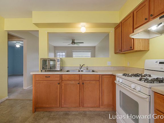4th image of 728 Andover St SE #48