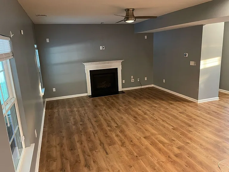 583 Newman Dr — Photo 8