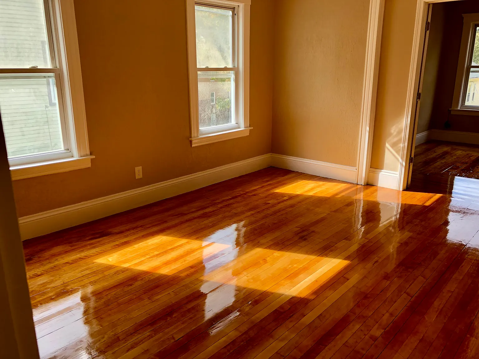 3 bed, 1400 sqft, $1,950 — Photo 3