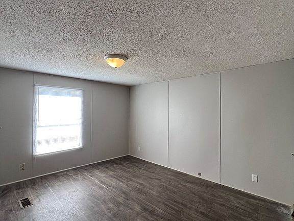 5th image of 400 Little Dove Rd