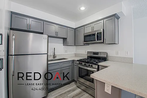 10257 Western Ave #G Photo 1