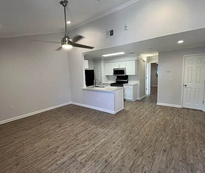 Juniper Springs Apartments — Photo 83