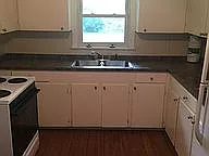 302 Smith St — Photo 2