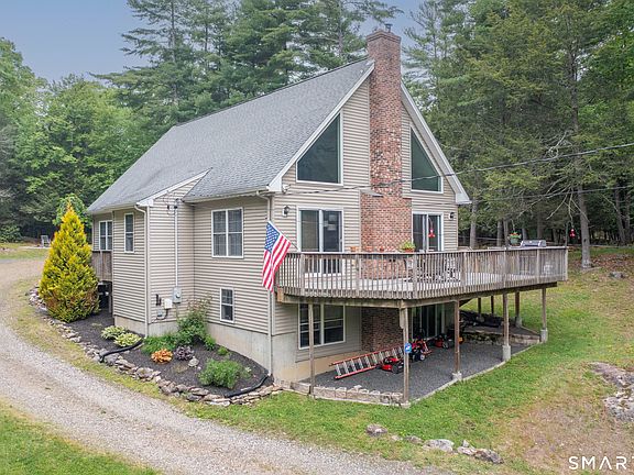 2nd image of 121 Kozey Road