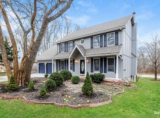 7829 Twilight Ln, Lenexa, KS 66217