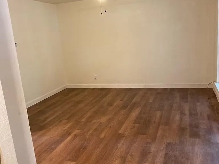 5408 Little Creek St — Photo 4