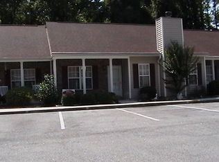 19 Chaintree Dr, Savannah, GA 31419