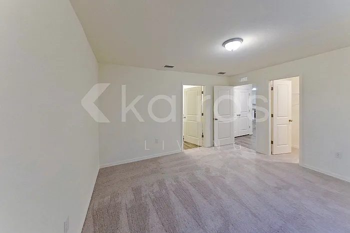466 Norwood Ave S — Photo 15
