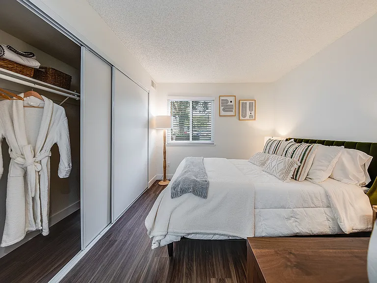 Antioch Apartments with Large Bedrooms | Mira Vista Hills Apartments | Apartments for rent in Antioch, CA