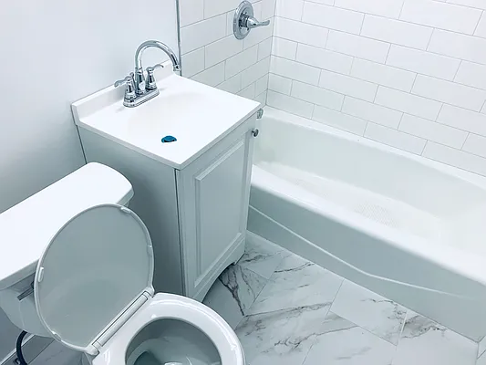 Rented by R New York | media 27