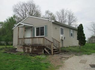 662 S Fayette St, Jacksonville, IL 62650