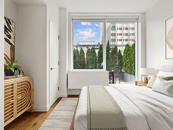 4th image of 180 Broome St #604