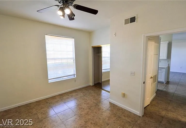 231 W Horizon Ridge Pkwy #1113 — Photo 18