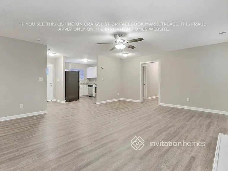 626 Waynes Ct SE — Photo 7