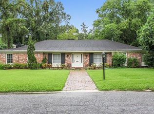 9544 Wildwood Dr, River Ridge, LA 70123