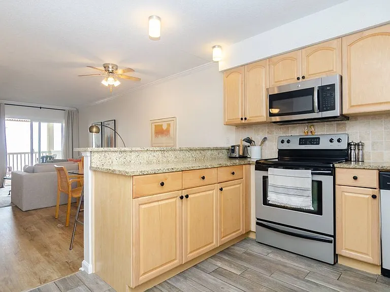 1101 S Lake Park Blvd #26A — Photo 15