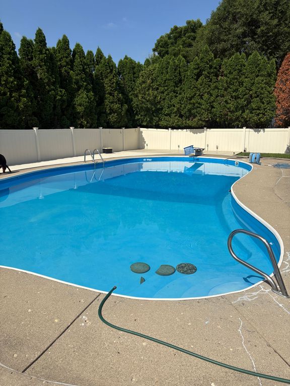 3081 Woodgate Way - Property Image