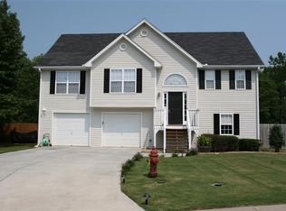 23 Triangle Ln, Adairsville, GA 30103