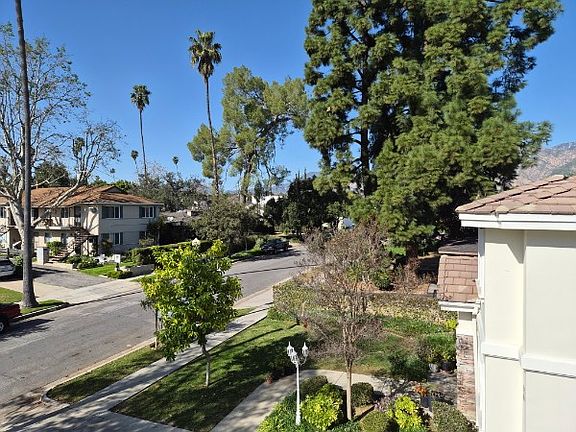 5th image of 88 S San Marino Ave APT 201