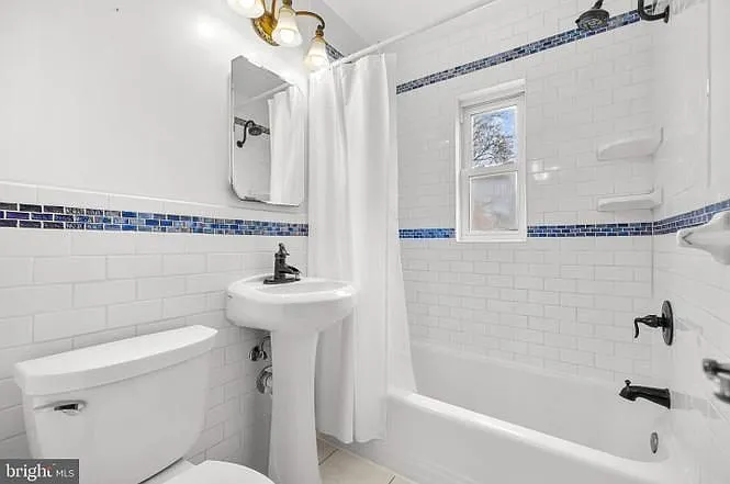 311 S Wayne St — Photo 15