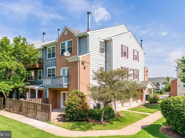 11236 Stagestone Way, Manassas, VA 20109