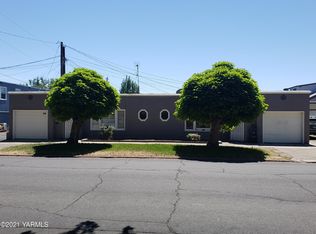 910-912 W Walnut St, Yakima, WA 98902