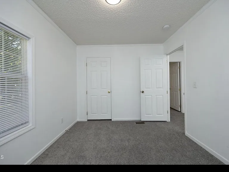 7731 Rogers Rd — Photo 3