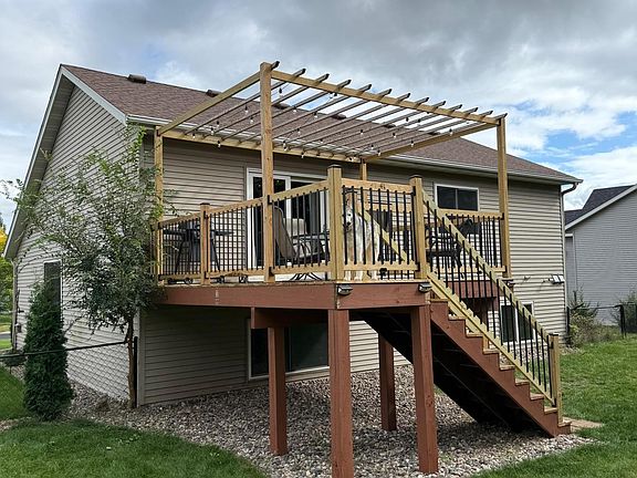 4th image of 1271 Stone Ridge Rd