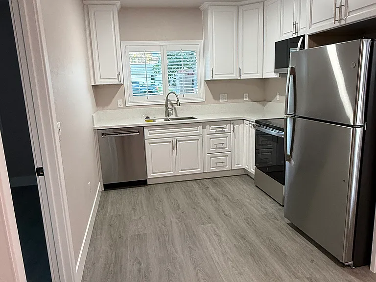 1013 Westpark Ln #2 — Photo 7