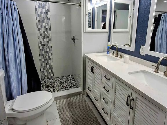 2nd image of 6120 Saragossa Ave