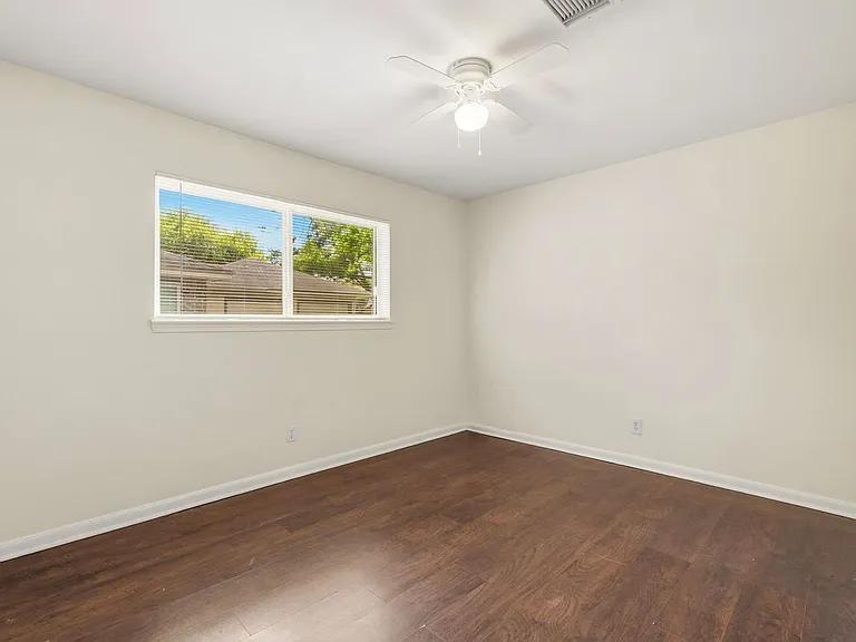 12607 Dakar Dr — Photo 17