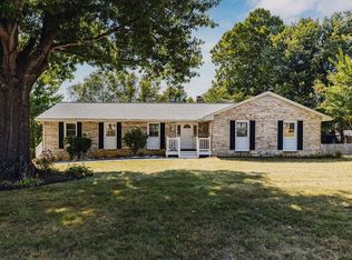 120 Tiffany Dr, Waynesboro, VA 22980