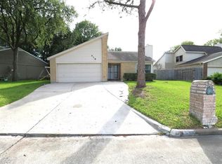 538 Shady Dale Dr, Stafford, TX 77477