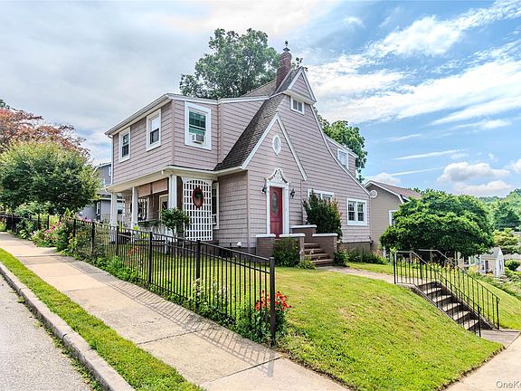 3rd image of 119 Husted Avenue