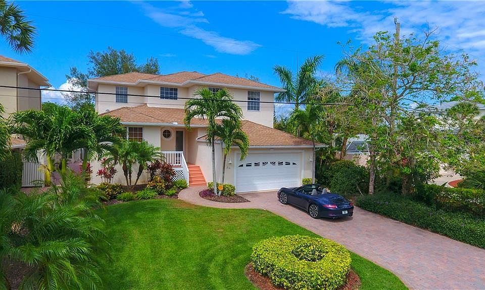 1st image of 214 Island Cir