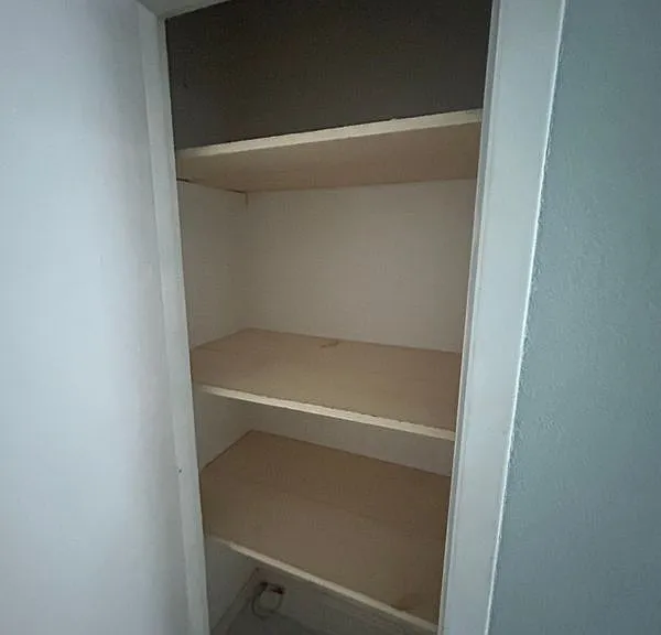 702 Sharon Ter — Photo 3